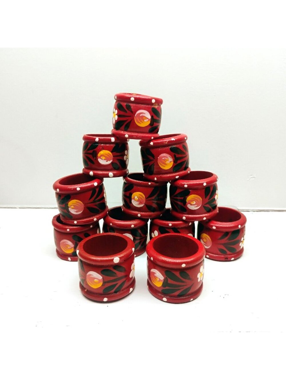 Vtg Scandinavian Hand Painted Floral Wood Lacquerware Napkin Rings Red Set of 10